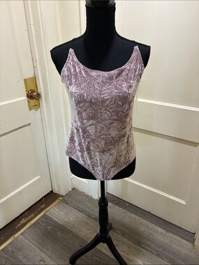 Crushed Velvet Spaghetti Strap Cami in Dusty Rose